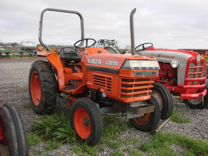 KUBOTA L2650 PIERŚCIENIE I TŁOKI